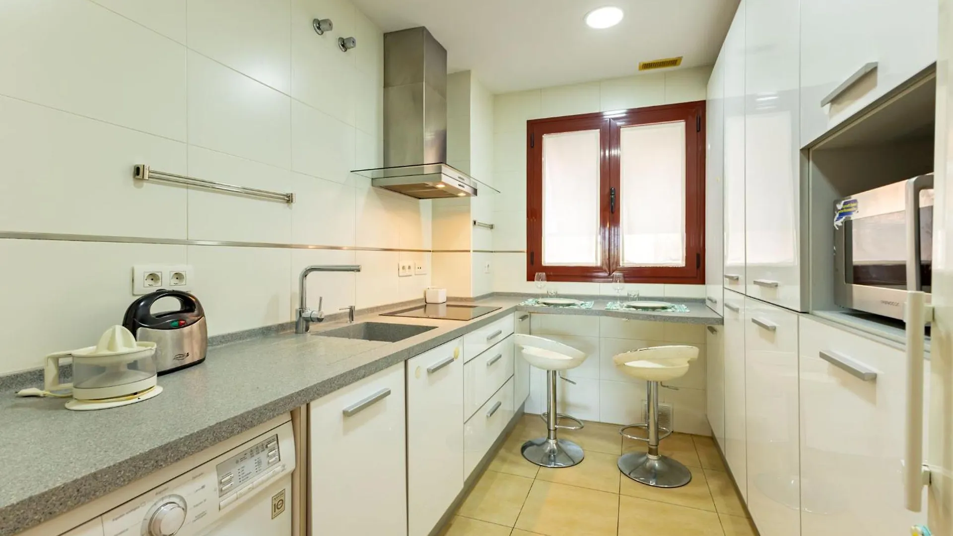 Apartamento Con Piscina - La Palmera Apartment Seville