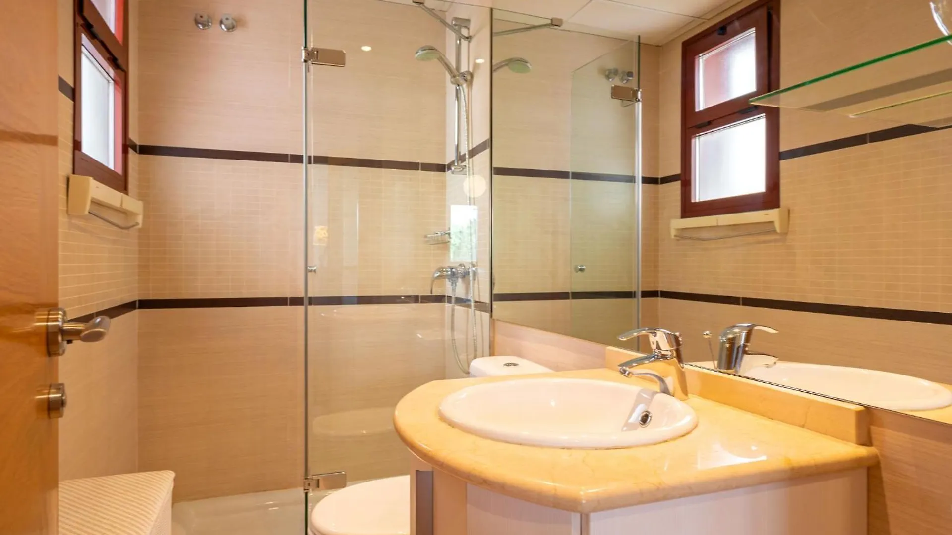 Apartamento Con Piscina - La Palmera Apartment Seville